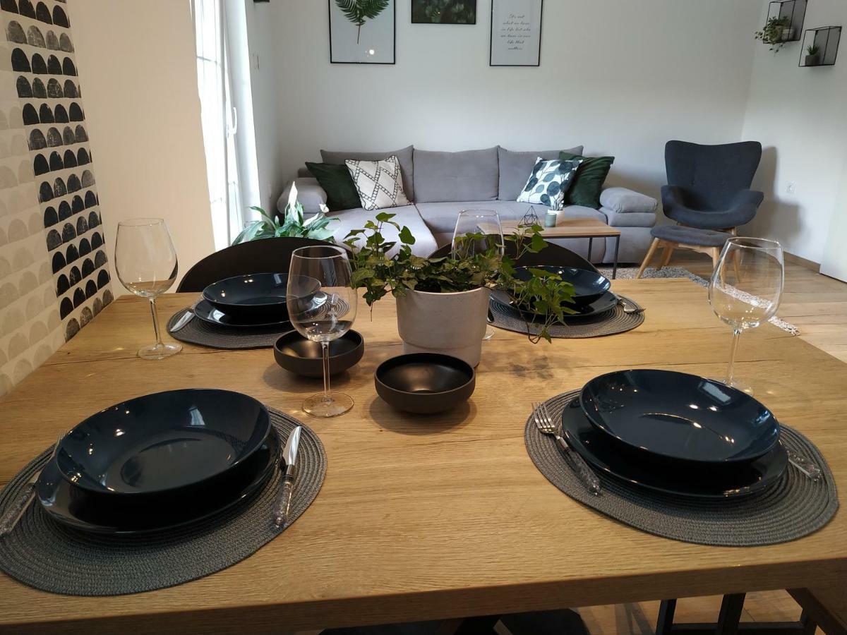 Avisi Home Trebinje Eksteriør billede